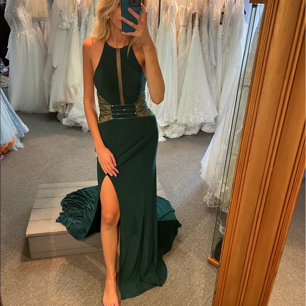 Mon Cheri Dress- #EW119024